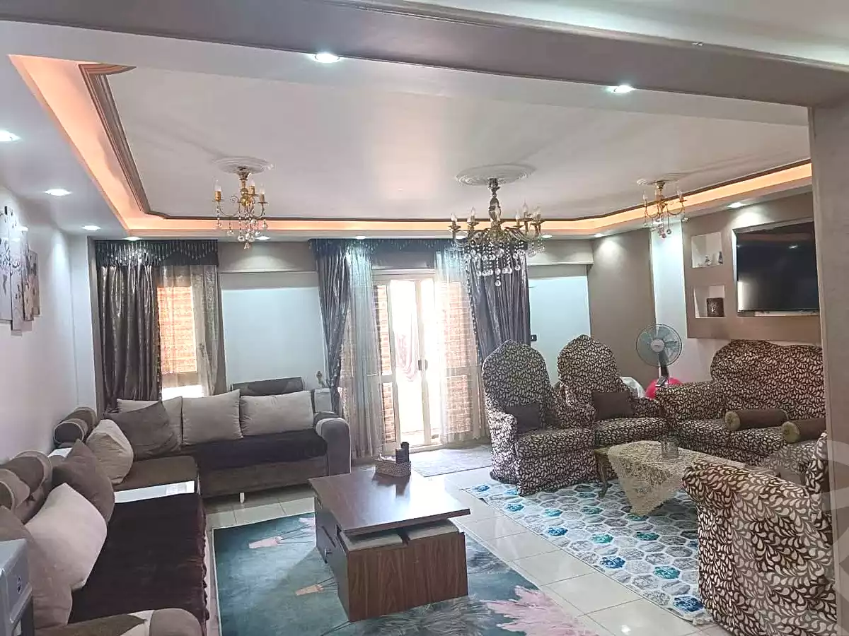 https://aqarmap.com.eg/en/listing/7124110-for-sale-cairo-helwan-helwan-el-sharkeya-zaki-hawas-st