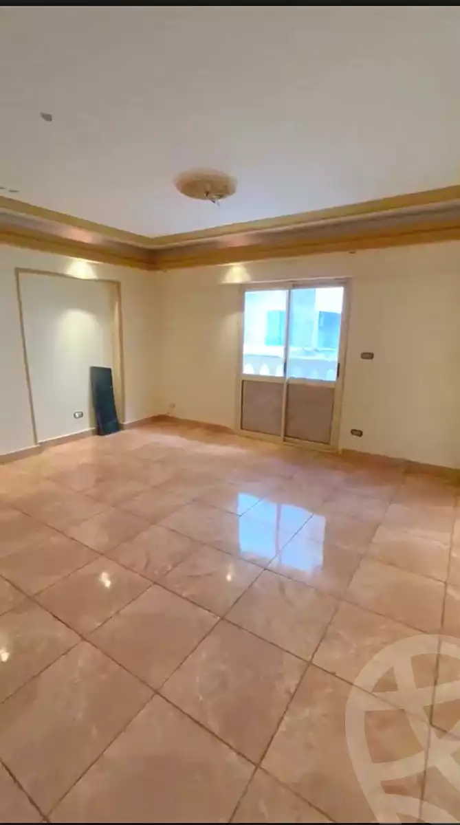 https://aqarmap.com.eg/ar/listing/7124240-for-rent-alexandria-camp-cesar-tiba-st