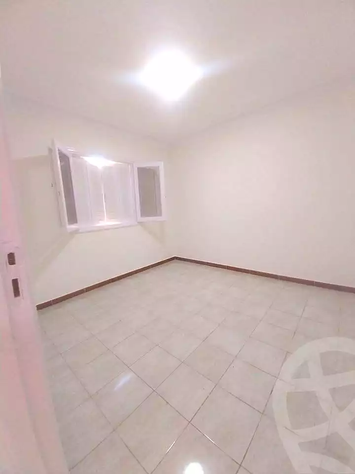 https://aqarmap.com.eg/ar/listing/7124558-for-sale-alexandria-al-agamy-shataa-el-nakheel