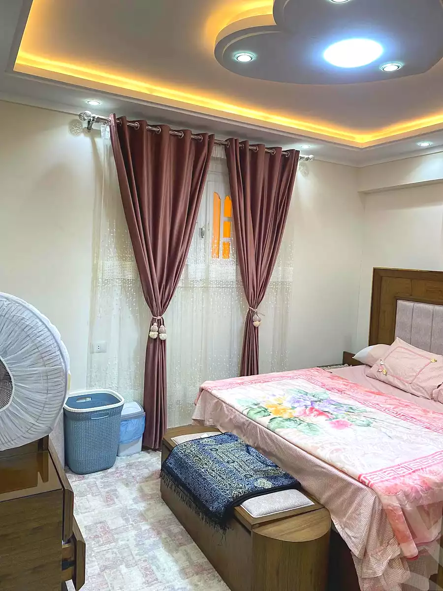 https://aqarmap.com.eg/ar/listing/7124739-for-sale-alexandria-bw-qyr-street-25