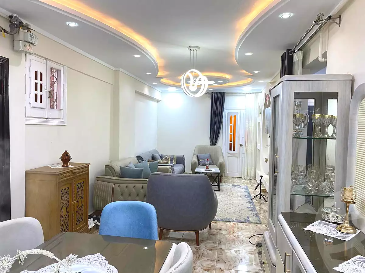 https://aqarmap.com.eg/ar/listing/7124739-for-sale-alexandria-bw-qyr-street-25
