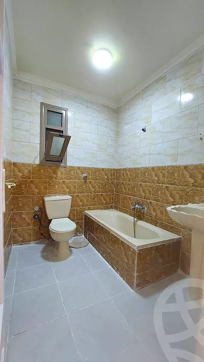 https://aqarmap.com.eg/ar/listing/7124864-for-sale-alexandria-al-agamy-shataa-el-nakheel