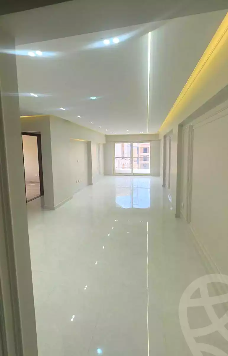 https://aqarmap.com.eg/en/listing/7125188-for-rent-alexandria-lsywf-gamila-city-compound