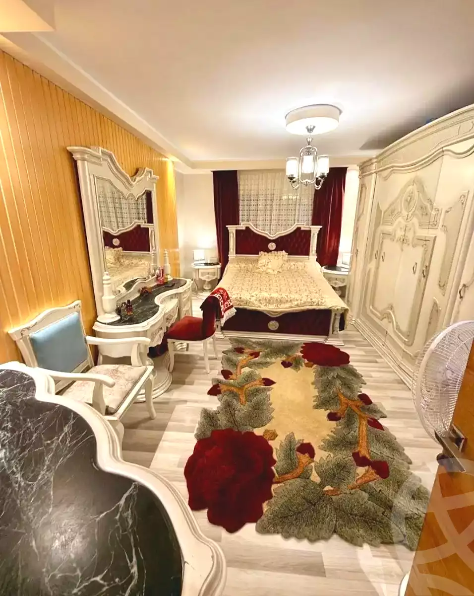 https://aqarmap.com.eg/ar/listing/7125268-for-sale-alexandria-miami-el-sebaey-st