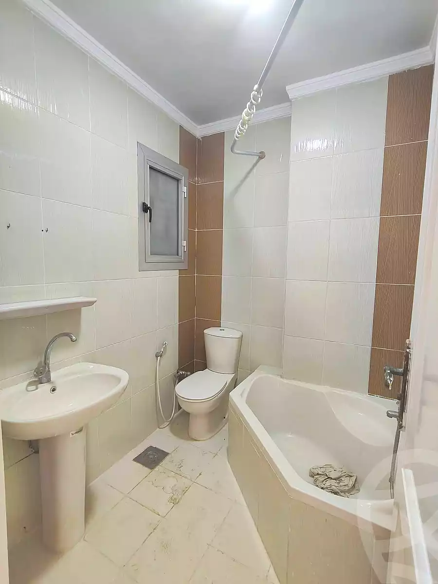 https://aqarmap.com.eg/ar/listing/7125480-for-sale-alexandria-miami-farook-abd-al-wahab-st
