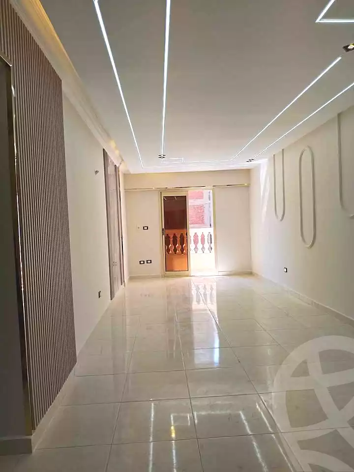 https://aqarmap.com.eg/ar/listing/7125643-for-sale-alexandria-el-asafra-l-sfr-bhry