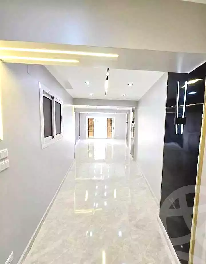 https://aqarmap.com.eg/ar/listing/7125750-for-sale-alexandria-miami-45-street