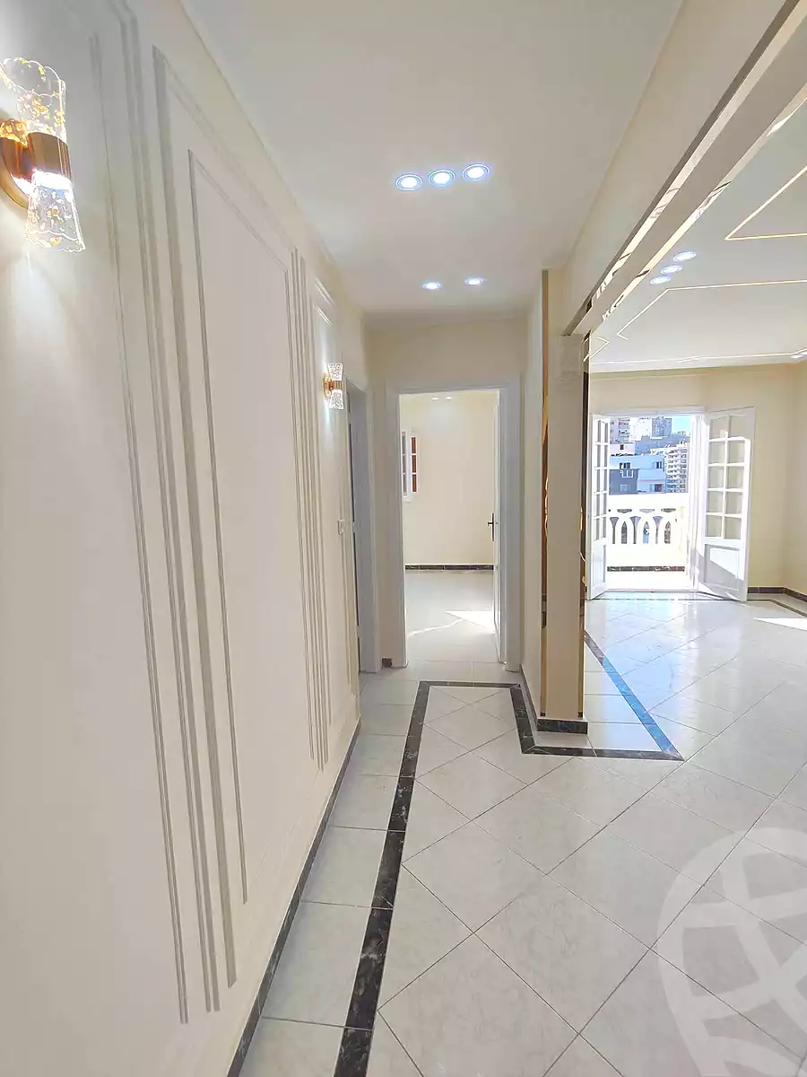 https://aqarmap.com.eg/ar/listing/7125754-for-sale-alexandria-sydy-bshr-sydy-bshr-bhry-gamal-abd-el-nasir-st