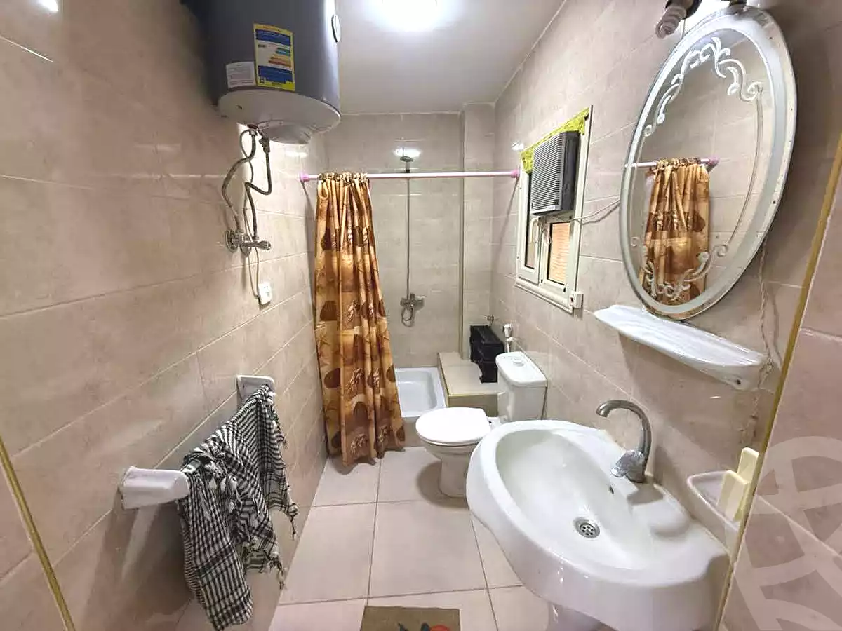 https://aqarmap.com.eg/en/listing/7125769-for-sale-alexandria-camp-cesar-abou-quer-st