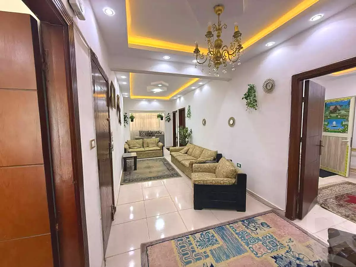 https://aqarmap.com.eg/en/listing/7125769-for-sale-alexandria-camp-cesar-abou-quer-st
