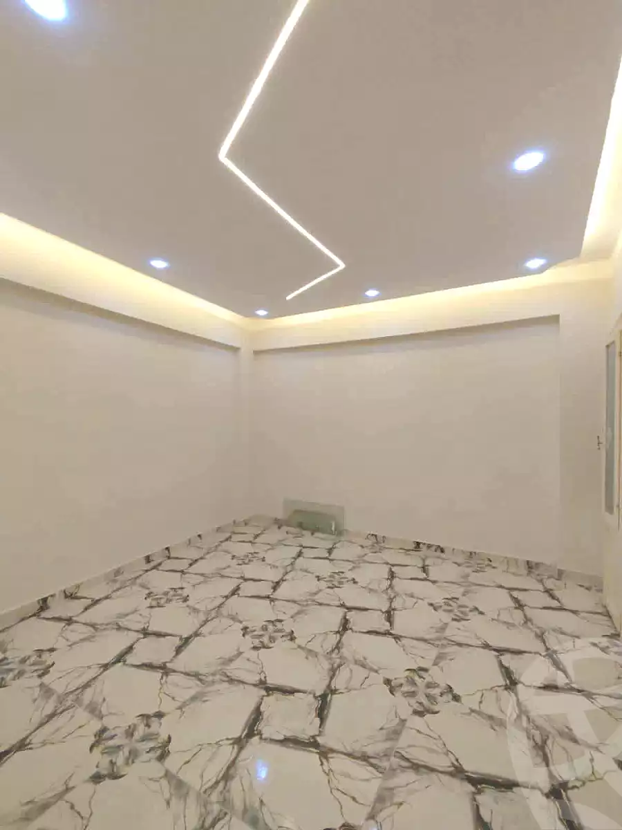 https://aqarmap.com.eg/ar/listing/7125805-for-sale-alexandria-al-agamy-lbytsh-ain-shams-st