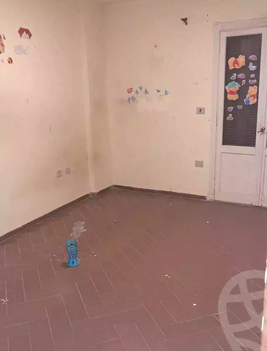 https://aqarmap.com.eg/ar/listing/7125840-for-rent-alexandria-el-asafra-l-sfr-bhry