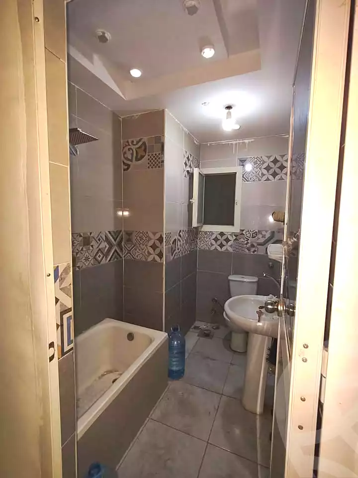 https://aqarmap.com.eg/en/listing/7125890-for-sale-alexandria-lsywf-el-falki-street-16-el-eslah