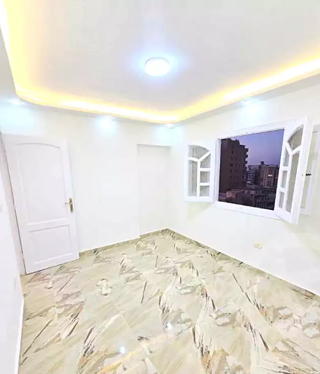 https://aqarmap.com.eg/ar/listing/7125956-for-sale-alexandria-al-agamy-shataa-el-nakheel
