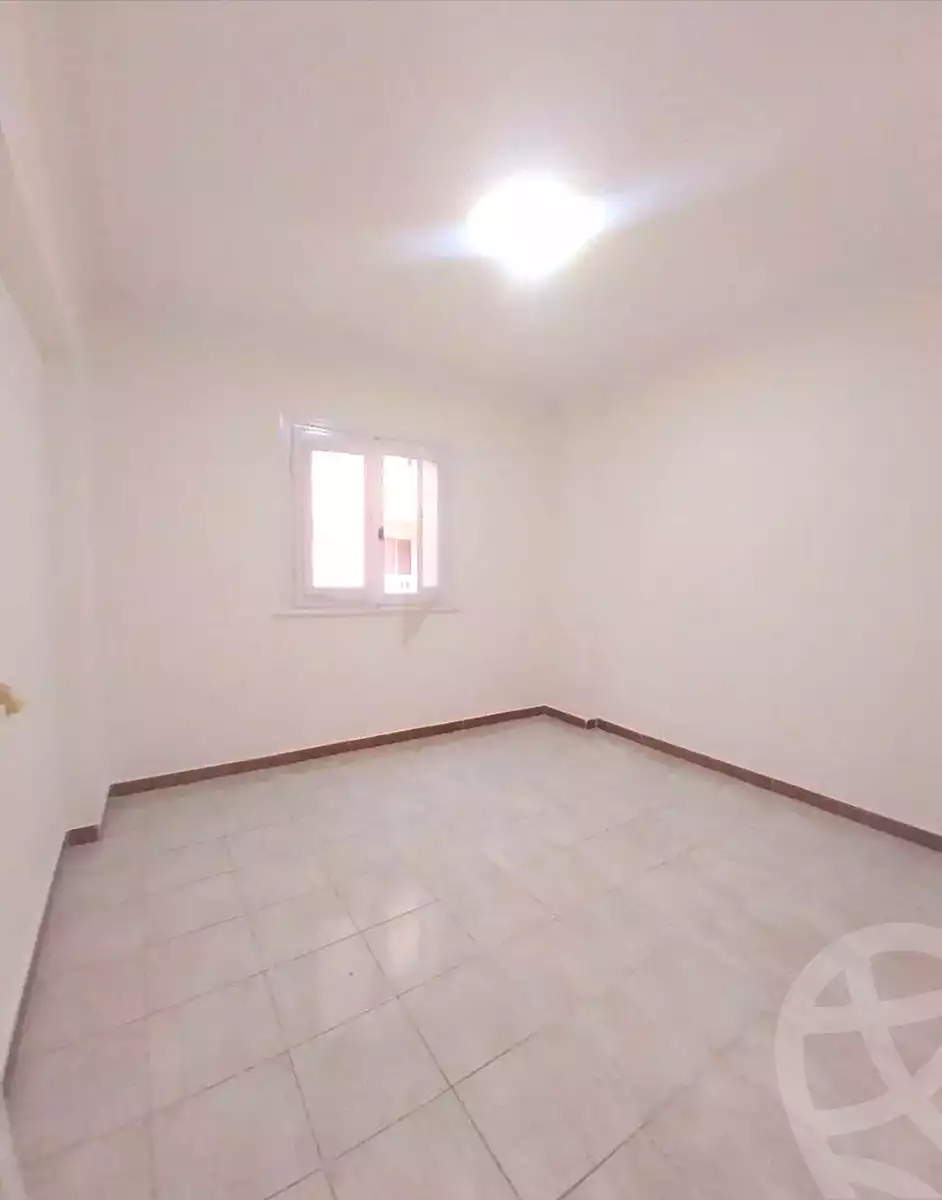 https://aqarmap.com.eg/ar/listing/7126167-for-sale-alexandria-al-agamy-shataa-el-nakheel