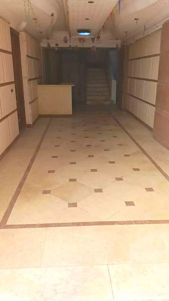 https://aqarmap.com.eg/ar/listing/7126320-for-sale-alexandria-al-agamy-lbytsh-shahr-al-assal-st