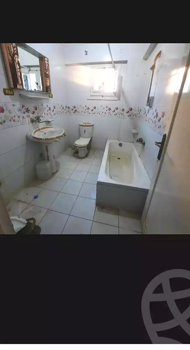 https://aqarmap.com.eg/ar/listing/7126337-for-sale-alexandria-al-agamy-el-hanouvel-kasr-al-quiri-st-1