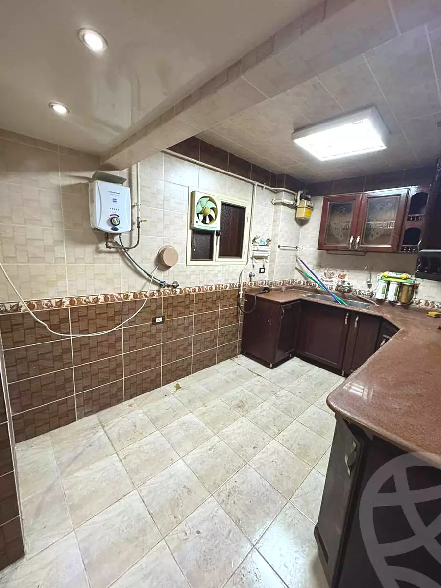 https://aqarmap.com.eg/ar/listing/7126456-for-sale-alexandria-sydy-bshr-sydy-bshr-bhry-mahmoud-sedki-st