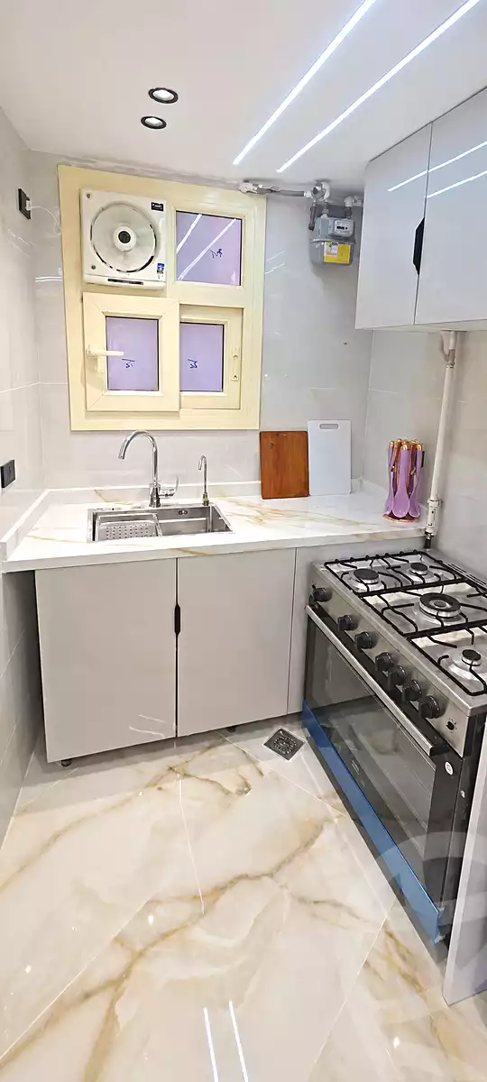 https://aqarmap.com.eg/ar/listing/7126730-for-rent-marsa-matruh-marsa-matrouh-city-alexandria-st