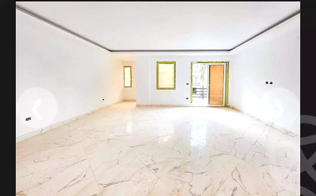 https://aqarmap.com.eg/ar/listing/7126772-for-sale-cairo-new-cairo-compounds-hyde-park-centre-ville-hyde-park