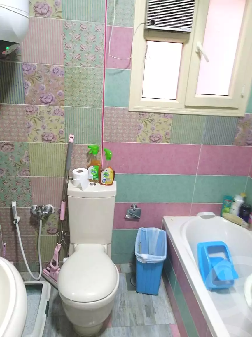 https://aqarmap.com.eg/en/listing/7126823-for-sale-cairo-el-sheikh-zayed-city-compounds-el-yasmeen-compound
