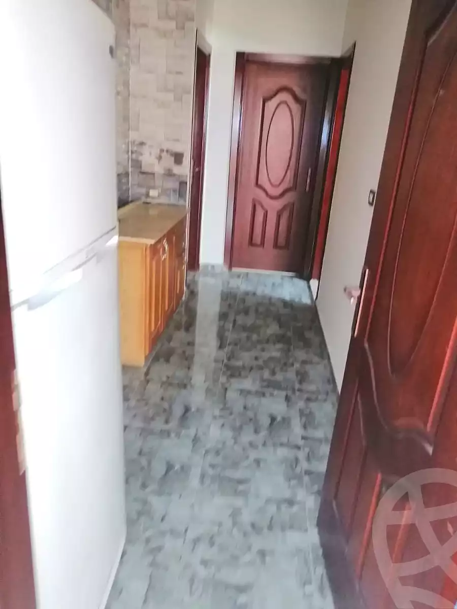 https://aqarmap.com.eg/en/listing/7126823-for-sale-cairo-el-sheikh-zayed-city-compounds-el-yasmeen-compound