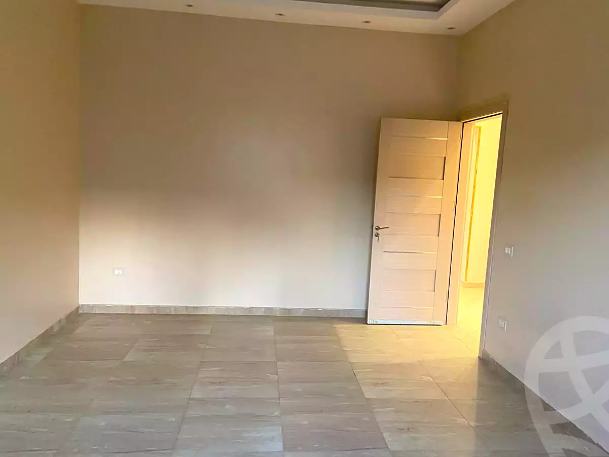 https://aqarmap.com.eg/en/listing/7127326-for-sale-cairo-new-cairo-compounds-kmbwnd-lnkhyl