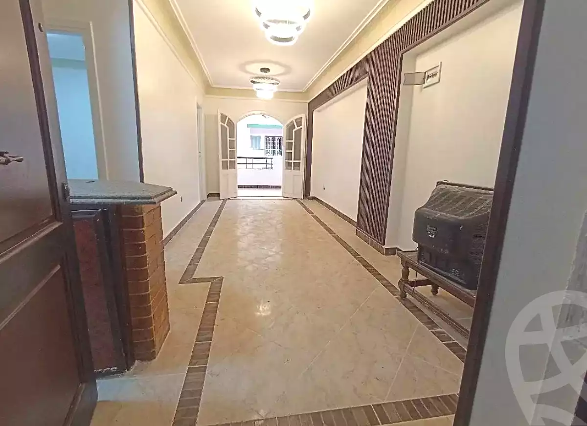 https://aqarmap.com.eg/ar/listing/7127698-for-sale-alexandria-al-agamy-shataa-el-nakheel