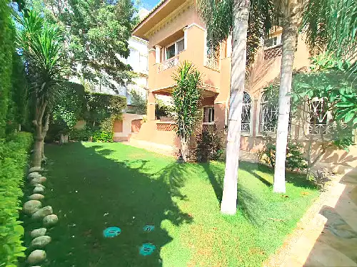 https://aqarmap.com.eg/ar/listing/7128257-for-sale-cairo-new-cairo-ganob-el-akadamiya-south-academy-a-zaid-ebn-haretha-st