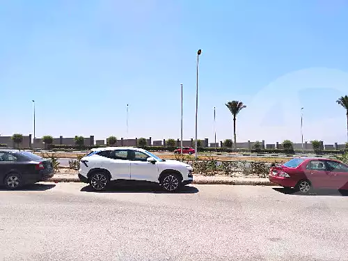 https://aqarmap.com.eg/ar/listing/7128257-for-sale-cairo-new-cairo-ganob-el-akadamiya-south-academy-a-zaid-ebn-haretha-st