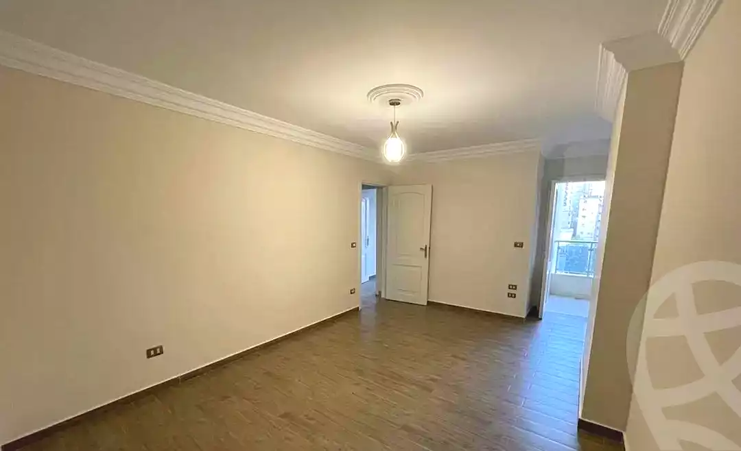 https://aqarmap.com.eg/en/listing/7128340-for-sale-alexandria-moharram-bey