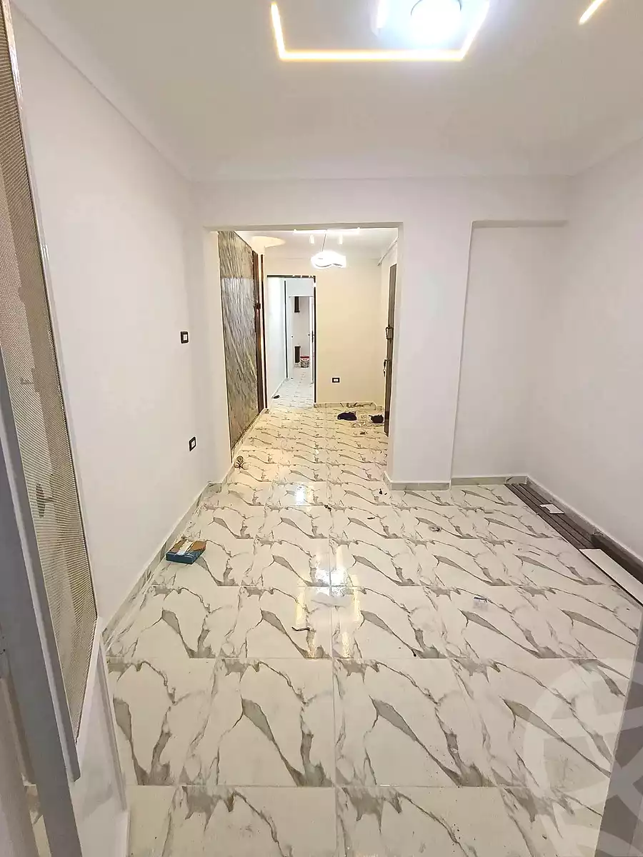 https://aqarmap.com.eg/en/listing/7128414-for-sale-alexandria-lsywf-el-falki