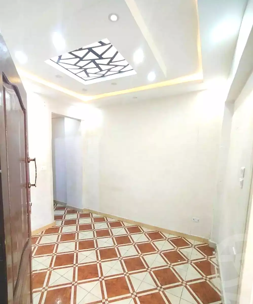 https://aqarmap.com.eg/en/listing/7128416-for-sale-alexandria-lsywf-el-falki