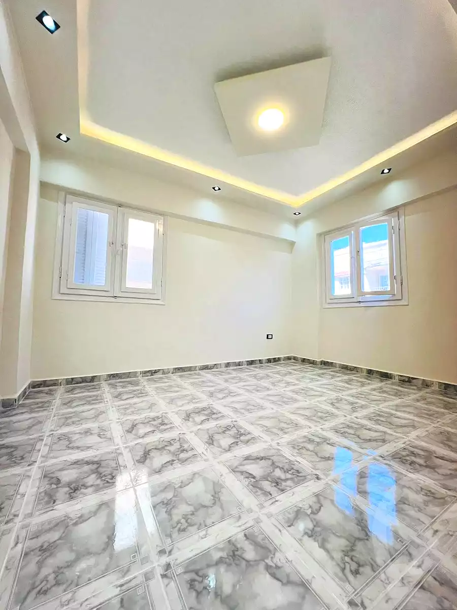 https://aqarmap.com.eg/ar/listing/7126486-for-sale-alexandria-al-agamy-shataa-el-nakheel