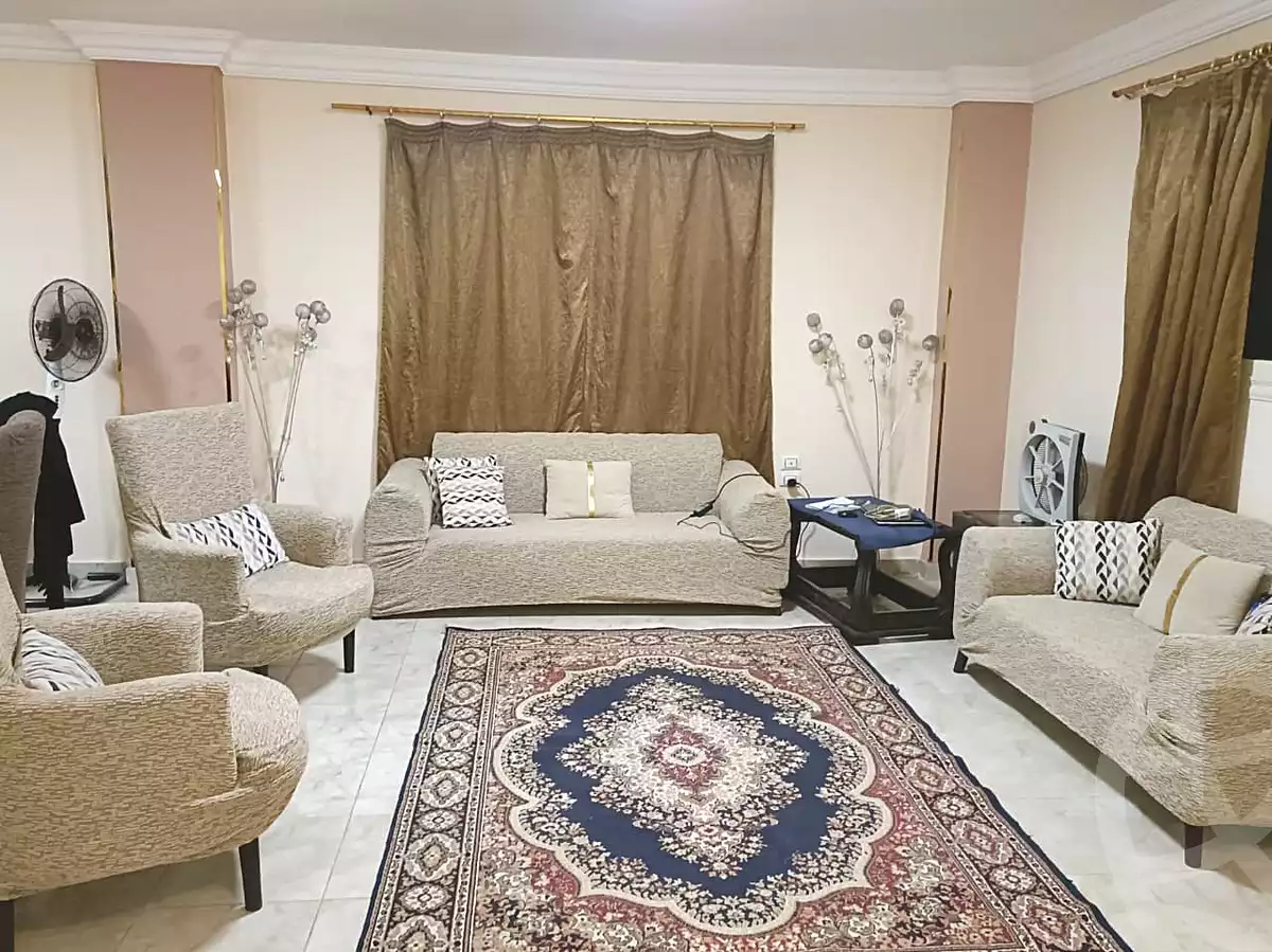 https://aqarmap.com.eg/ar/listing/7129313-for-rent-cairo-el-sheikh-zayed-city-lshykh-zyd-ljdyd-el-reef-el-oroby