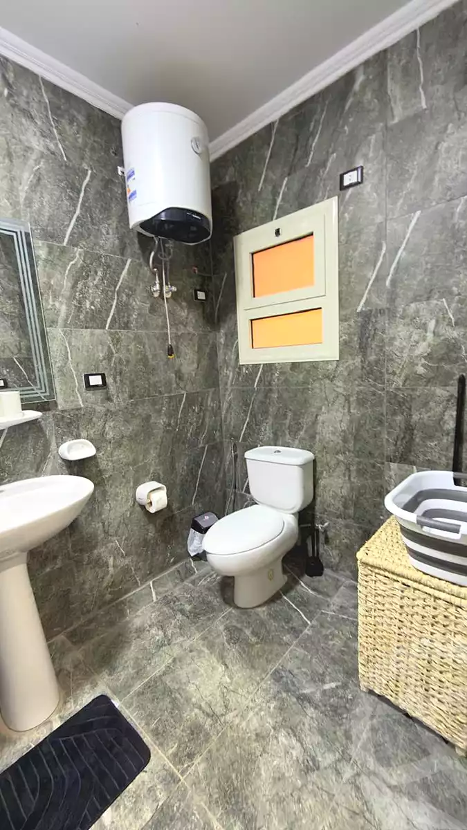 https://aqarmap.com.eg/ar/listing/7129617-for-rent-cairo-new-cairo-el-narges-el-narges-2-pilot-halawany-st