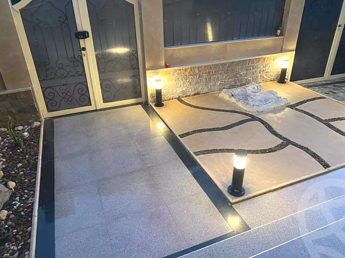 توين هاوس بـ٤ غرف نوم في جرينز، صورة ٧ من ٧
