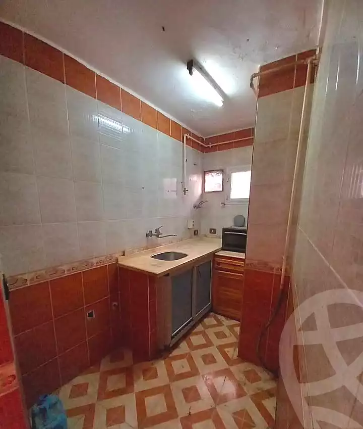 https://aqarmap.com.eg/ar/listing/7129725-for-sale-alexandria-al-agamy-lbytsh-el-hay-st