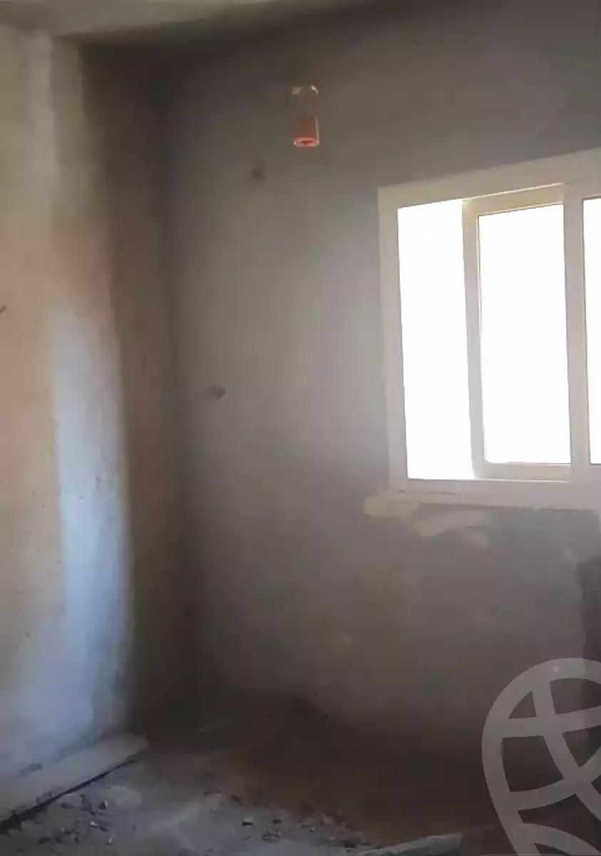 https://aqarmap.com.eg/ar/listing/7129784-for-sale-cairo-new-cairo-ganob-el-akadamiya-south-academy-a-ammar-ibn-yasser-st