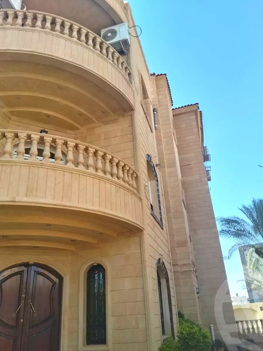 https://aqarmap.com.eg/ar/listing/7129996-for-sale-cairo-new-cairo-ganob-el-akadamiya-south-academy-a-zaid-ebn-haretha-st