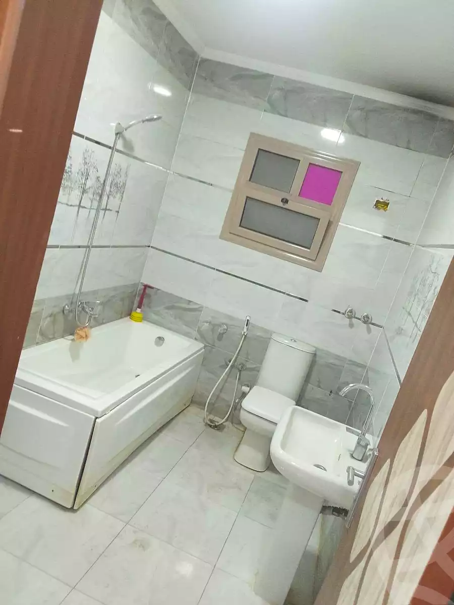 https://aqarmap.com.eg/ar/listing/7130112-for-rent-cairo-helwan-mohamed-sayed-ahmed-st