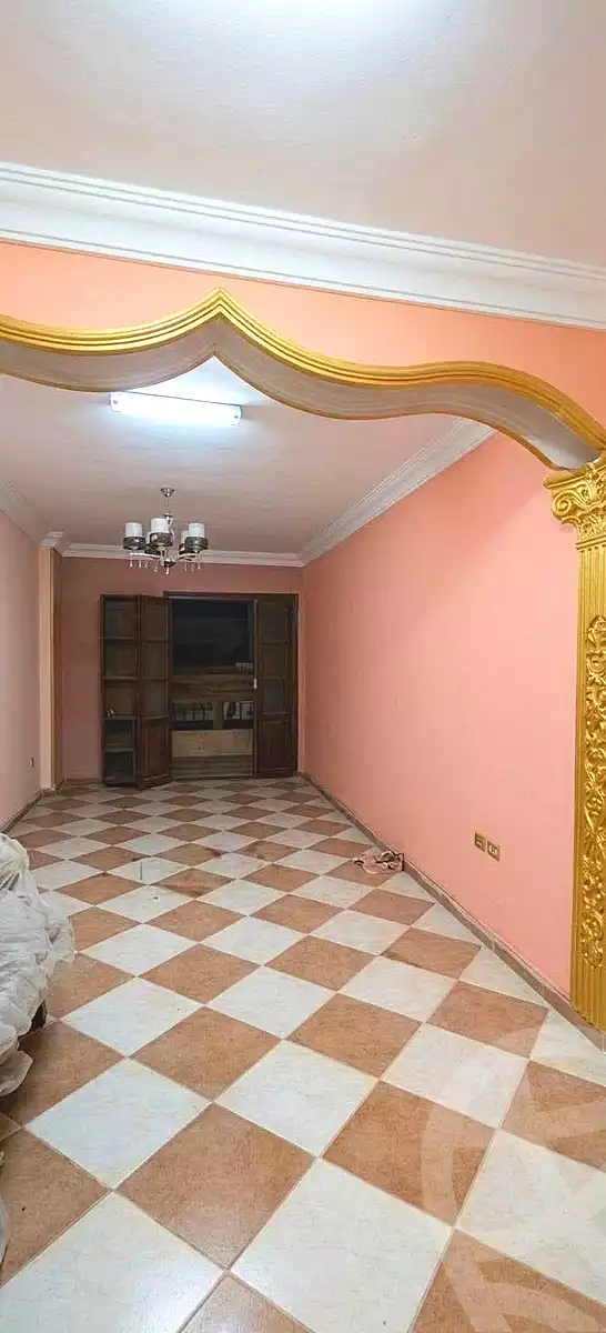 https://aqarmap.com.eg/en/listing/7130143-for-sale-cairo-helwan-helwan-el-sharkeya-mostafa-safwat-st