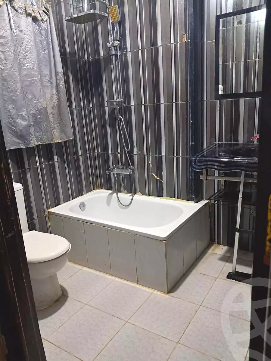 https://aqarmap.com.eg/ar/listing/7130162-for-sale-cairo-helwan-mnshy-yn-hlwn-rael-st