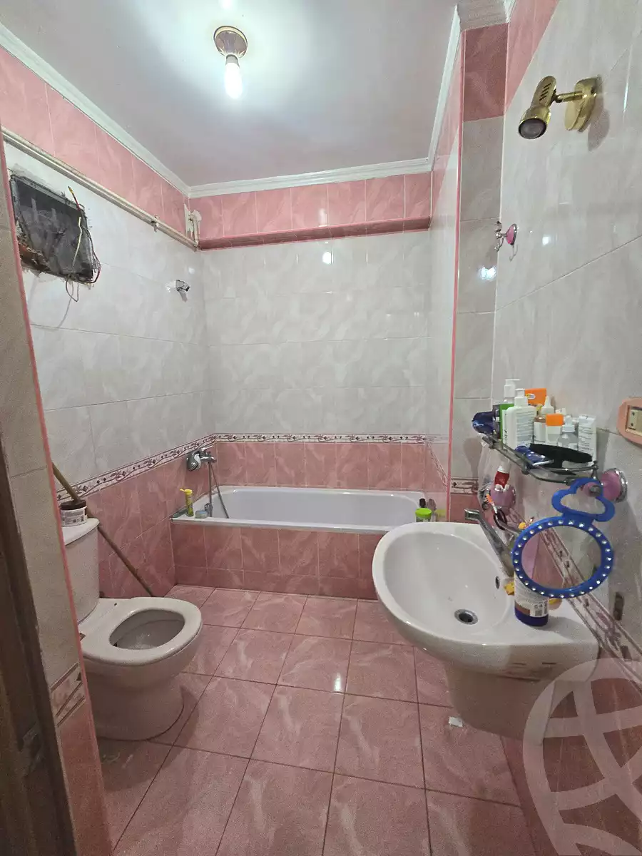 https://aqarmap.com.eg/en/listing/7130195-for-sale-cairo-faisal-el-tawabeq-el-mansheya-st