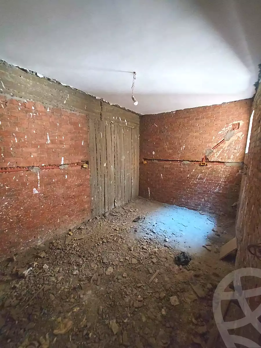 https://aqarmap.com.eg/en/listing/7130208-for-sale-cairo-helwan-helwan-el-sharkeya-el-maraghi-st