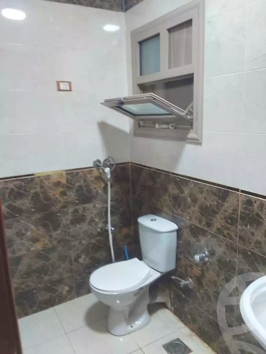 https://aqarmap.com.eg/ar/listing/7130299-for-rent-cairo-helwan-mohamed-sayed-ahmed-st