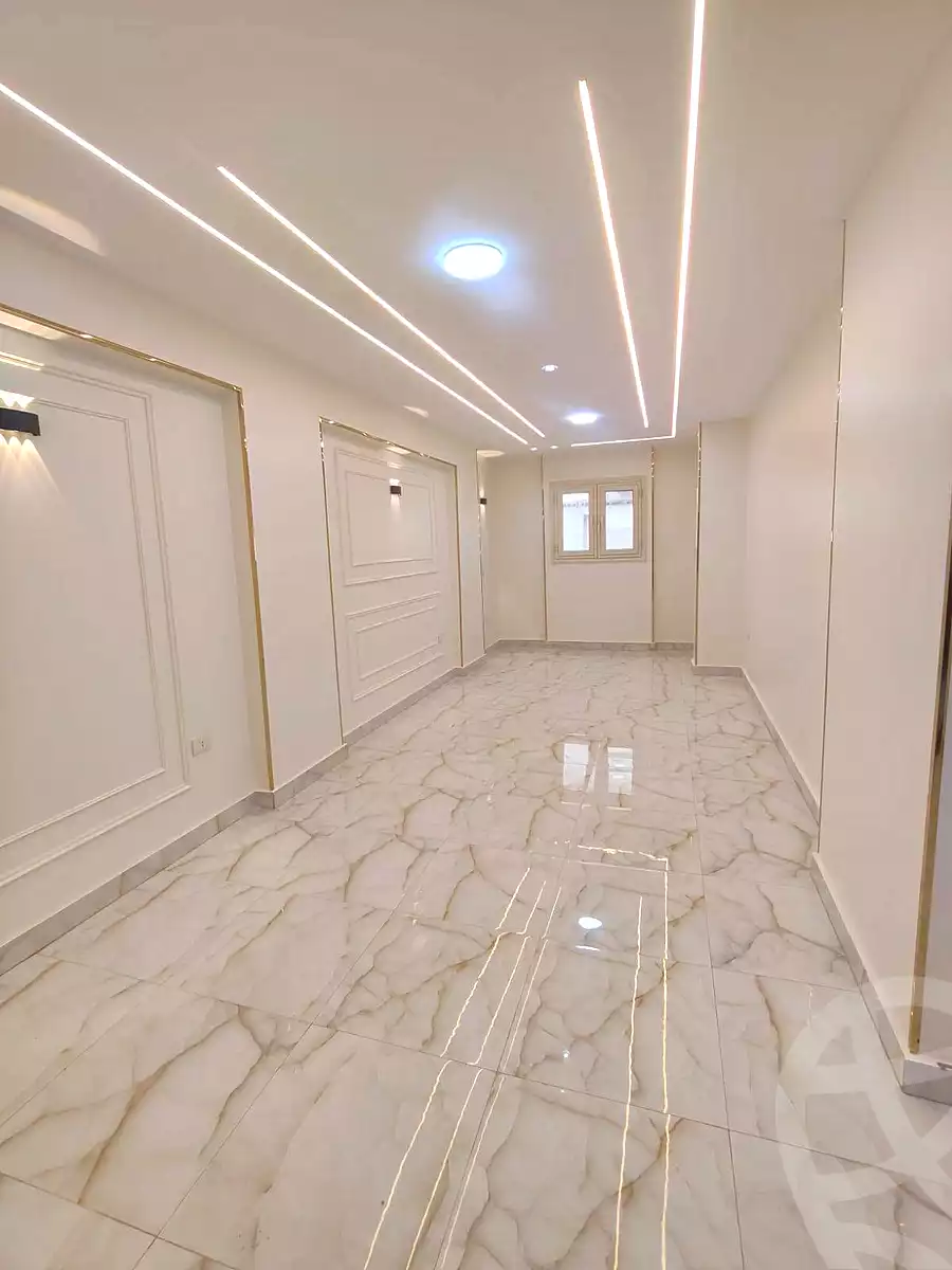 https://aqarmap.com.eg/ar/listing/7130342-for-sale-alexandria-sydy-bshr-sydy-bshr-bhry-shr-mhmd-njyb