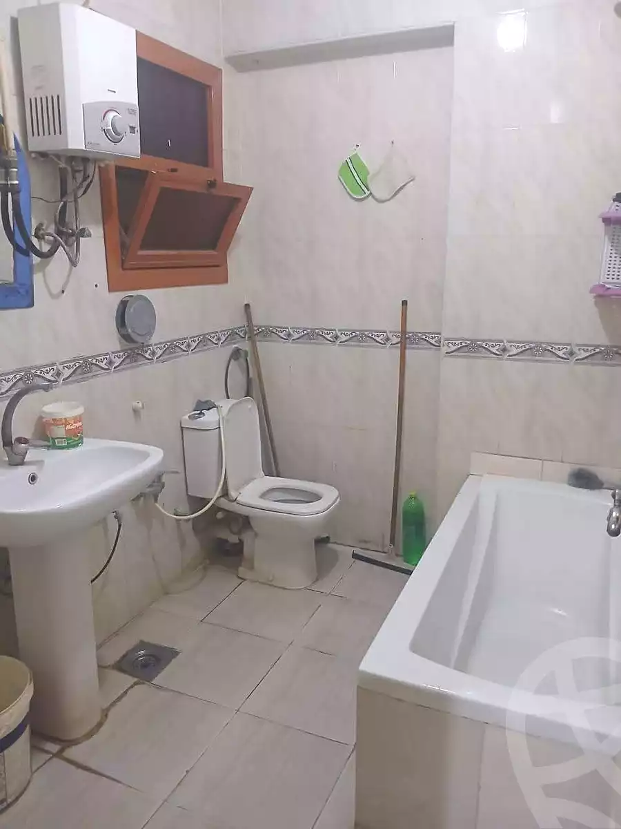 https://aqarmap.com.eg/en/listing/7130381-for-rent-cairo-nozha-2-el-khamseen-st