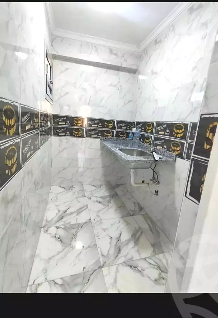 https://aqarmap.com.eg/ar/listing/7130471-for-sale-alexandria-sydy-bshr-sydy-bshr-qbly-street-12