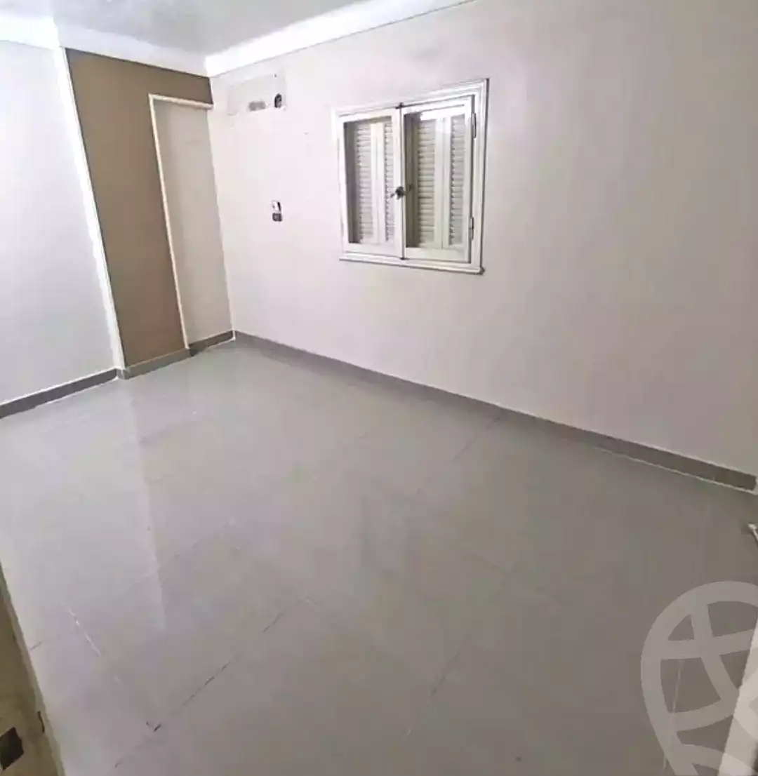 https://aqarmap.com.eg/en/listing/7130480-for-sale-alexandria-miami-hasan-zagmor-st